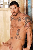 Julian  at straightpornstuds.fuckmeplease.net